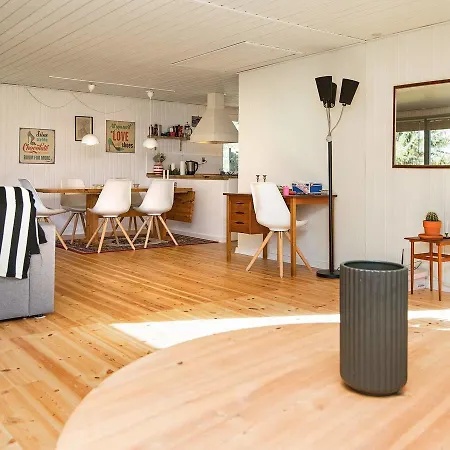 Two-bedroom Holiday In Orsted 5 Tatil Evi *
